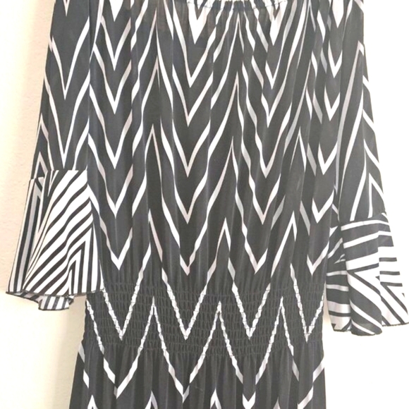 Maxi dress black XL,Elastic Waist Belle Sleeve Witchy Whimsigoth ruffle,knit - Picture 4 of 4